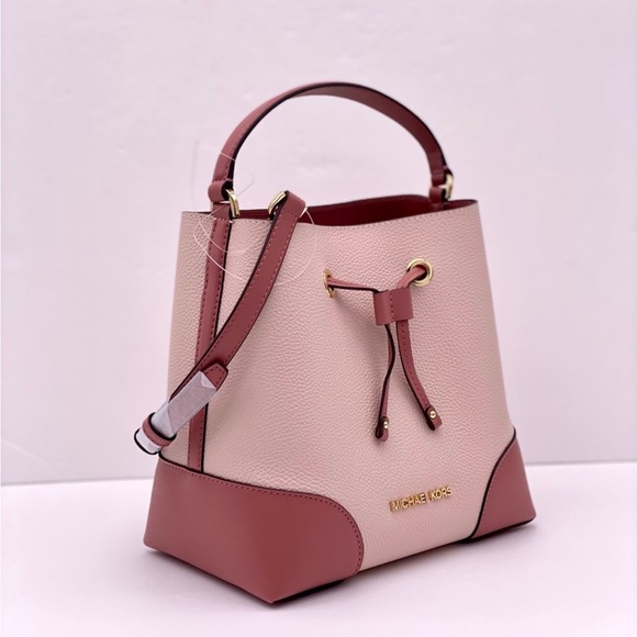 Michael Kors medium Mercer drawstring bucket satchel messenger bag Crossbody - Picture 3 of 11